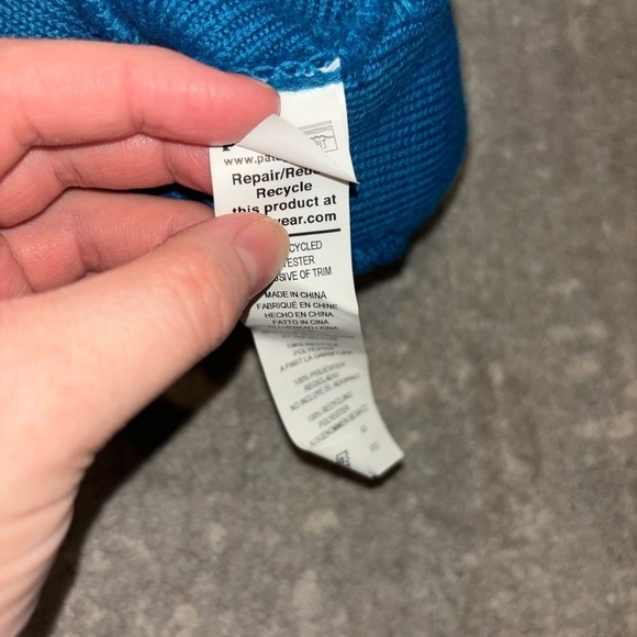 NWOT Patagonia Men's Powder Town Beanie - Picture 6 of 9